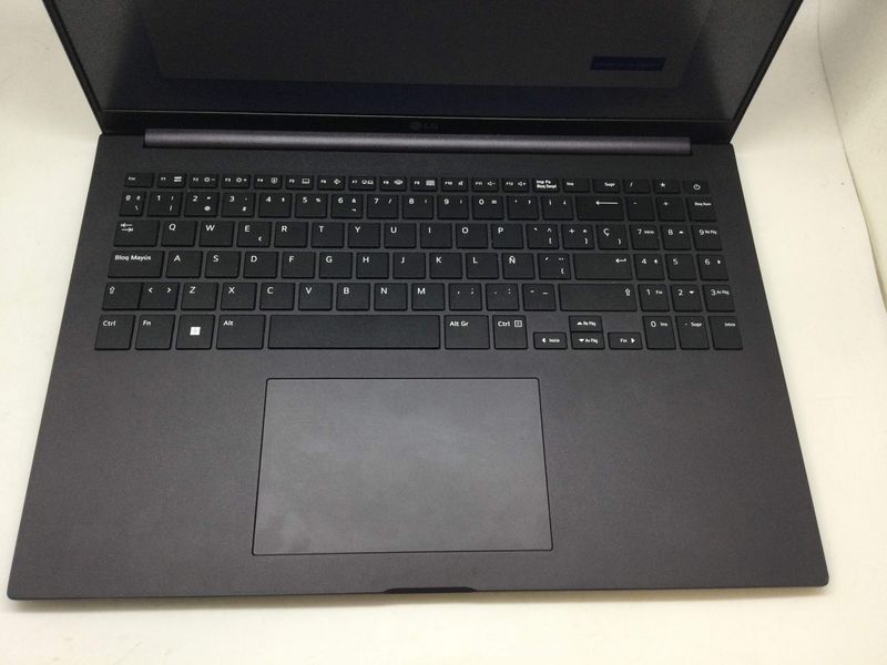 PORTATIL LG ULTRA PC 16UD70R-G.AX598 E46398 afbeelding 4