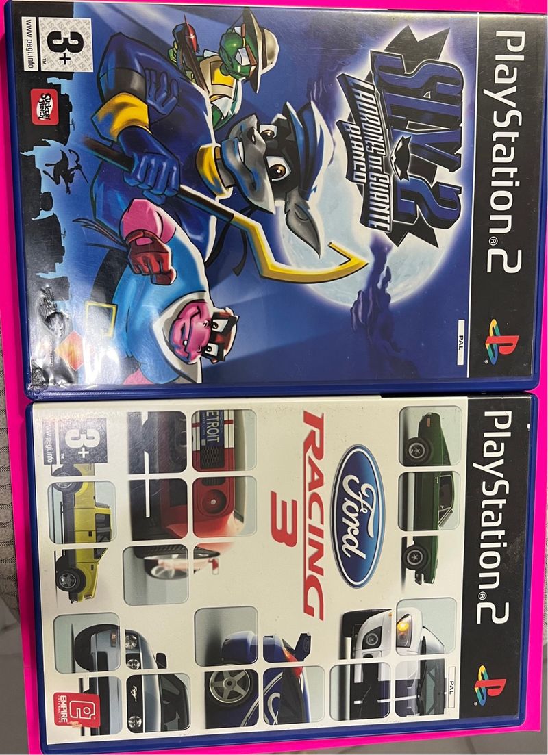 2 Juegos PS2: Sly 2 y Ford Racing 3