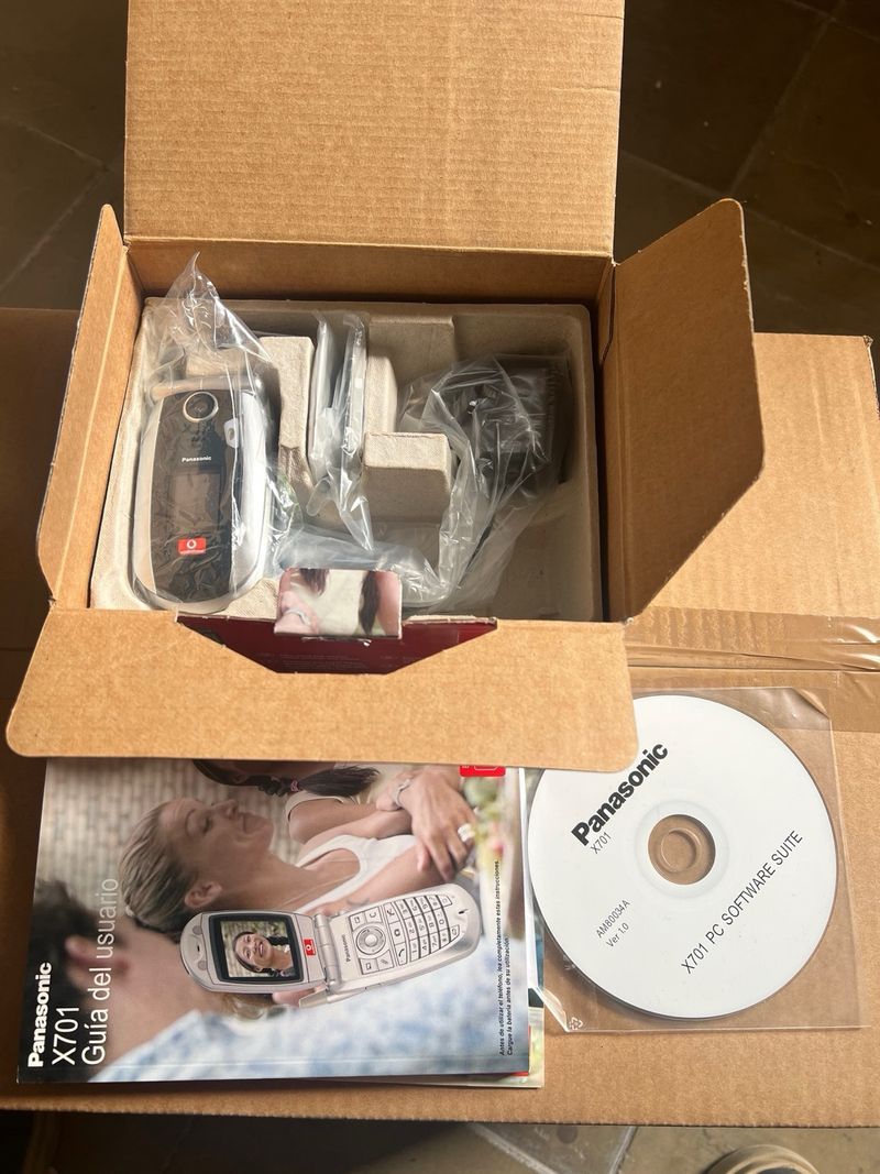 Panasonic X701 Vodafone Live! Teléfono Móvil nuevo afbeelding 3