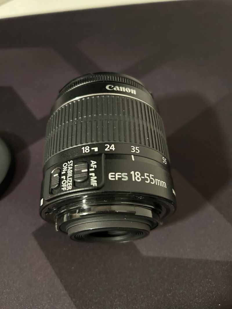 Objetivo Canon EF-S 18-55mm IS II afbeelding 5