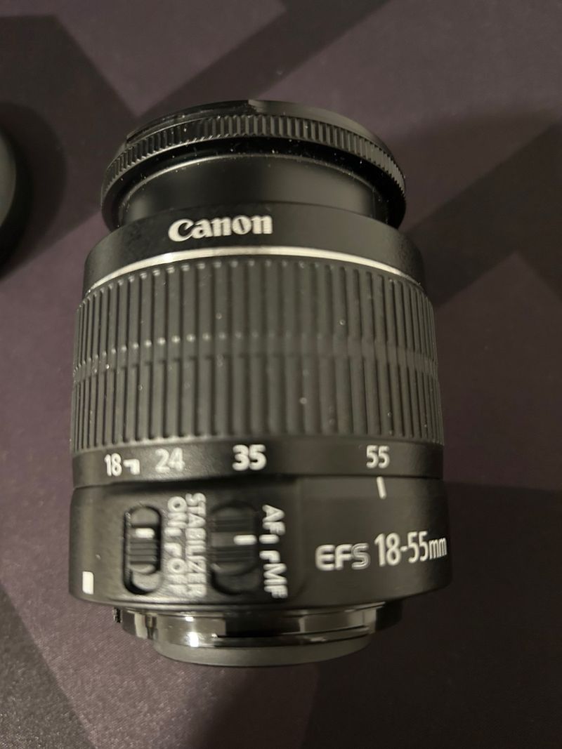 Objetivo Canon EF-S 18-55mm IS II afbeelding 2