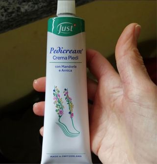 Pedicream Crema Piedi Just con Mandorla e Arnica