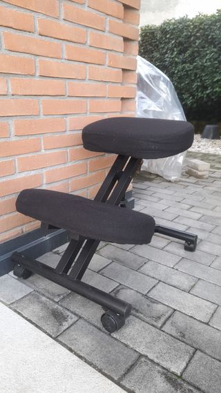 Sedia ergonomica nera