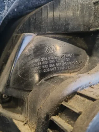 Piloto trasero izq. VW Polo 6R