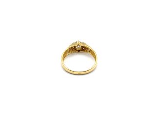 anillo oro 18k con piedra con circonita