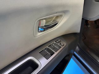 Subaru Tribeca 7 plazas automatico pegatina C