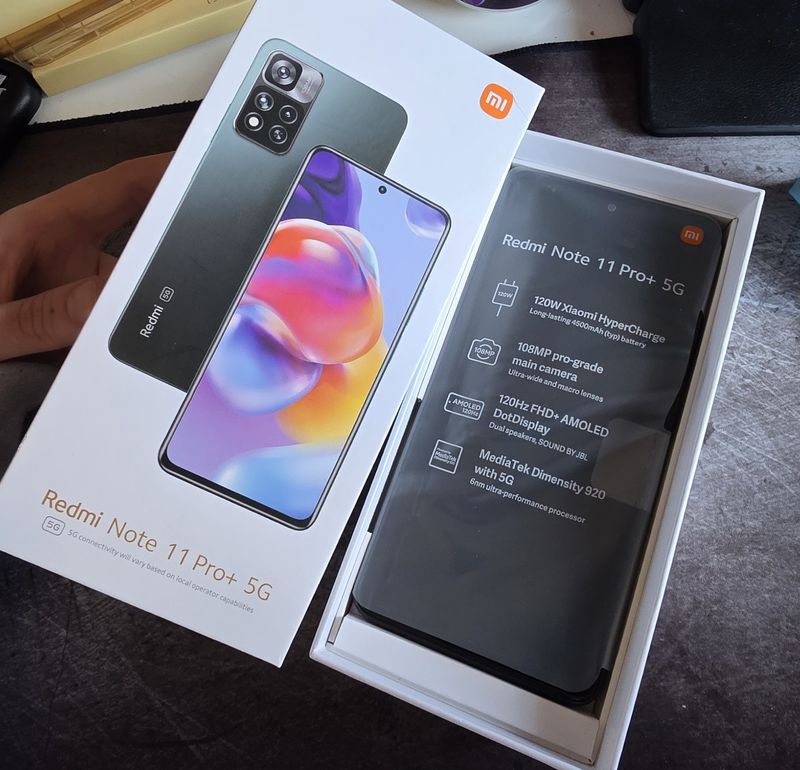 Xiaomi Redmi Note 11 Pro+ 5G 6GB/128GB | Pack