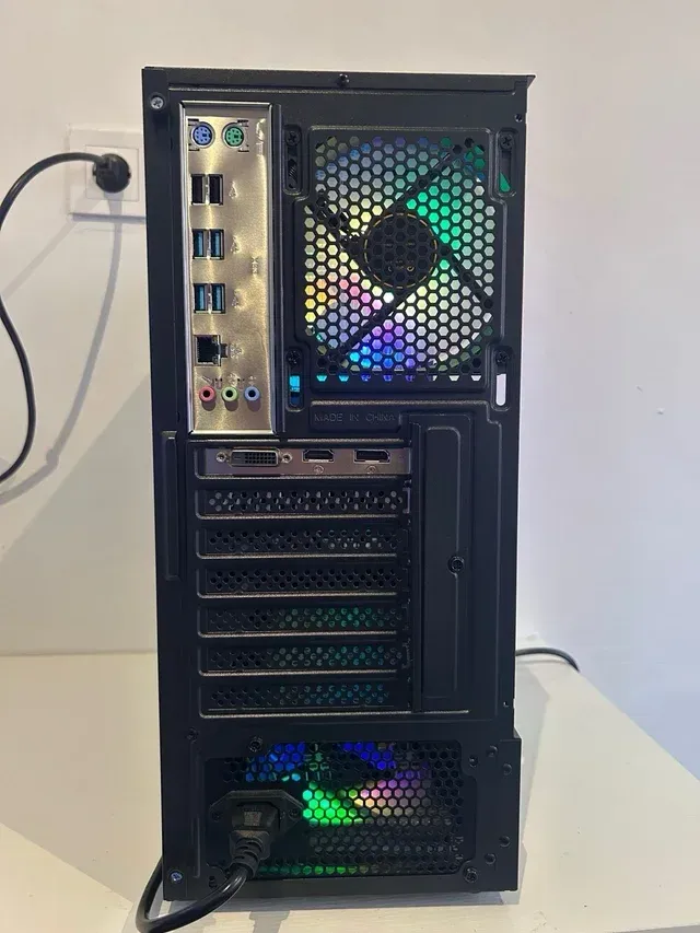 PC Gaming 14 Nucleos, RX 580 8gb! afbeelding 5