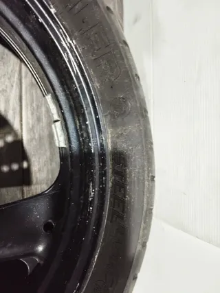 Rueda Tras. Yamaha FZR600 (1996)