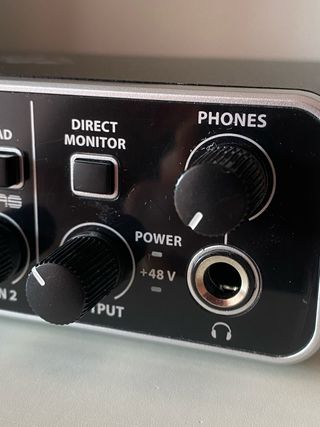 Behringer U-PHORIA UMC202HD Interfaz de Audio