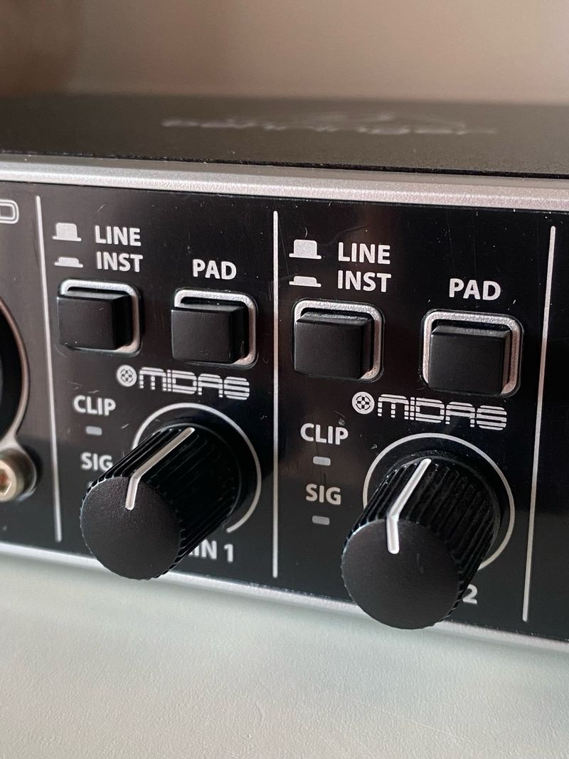 Behringer U-PHORIA UMC202HD Interfaz de Audio afbeelding 7