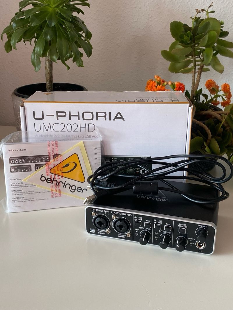 Behringer U-PHORIA UMC202HD Interfaz de Audio afbeelding 2