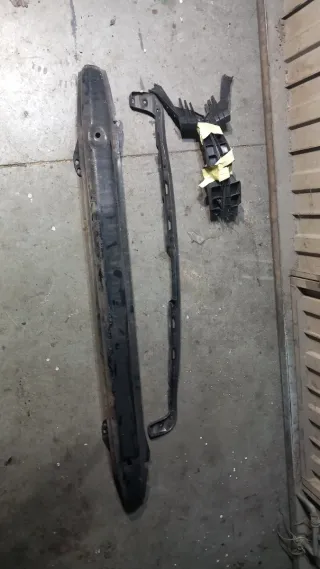 Paragolpes trasero Golf 4