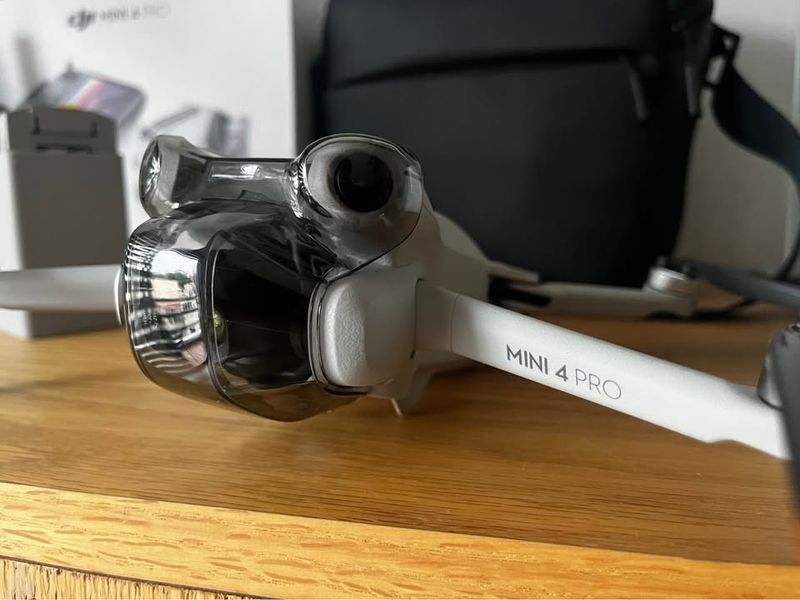 DJI Mini 4 Pro Combo Fly More afbeelding 2