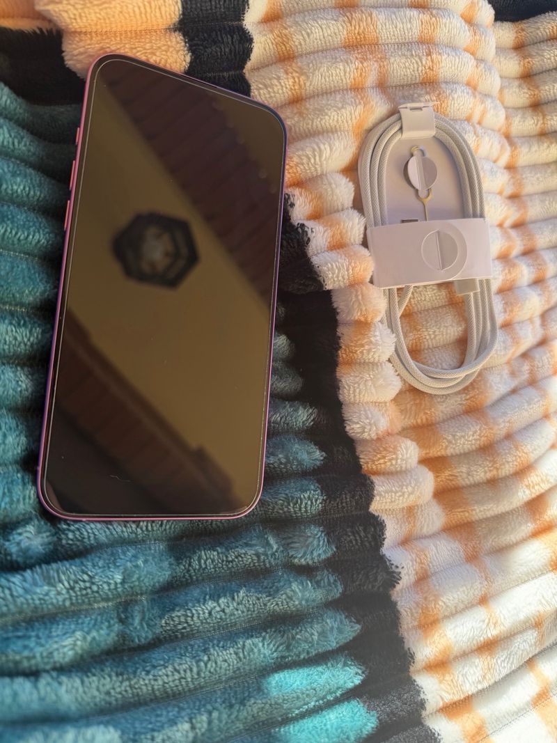 iPhone 16 Plus Rosa Nuevo afbeelding 3
