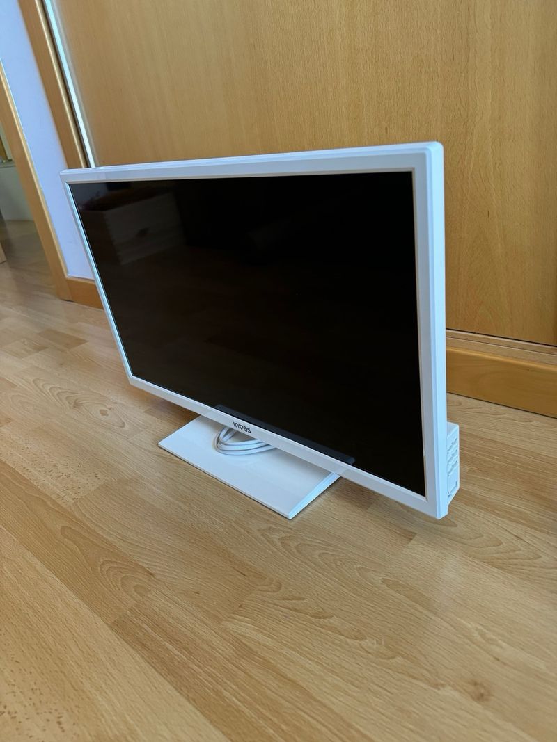 TV y Monitor LED Inves Blanco 24 pulgadas afbeelding 2