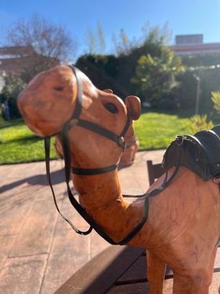 Camello antiguo de piel 38cm