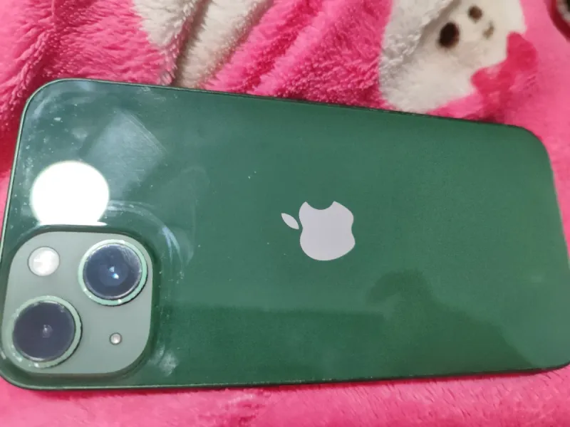 iPhone 13 afbeelding 2