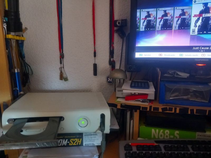 Consola Xbox 360 en perfecrto estado afbeelding 5