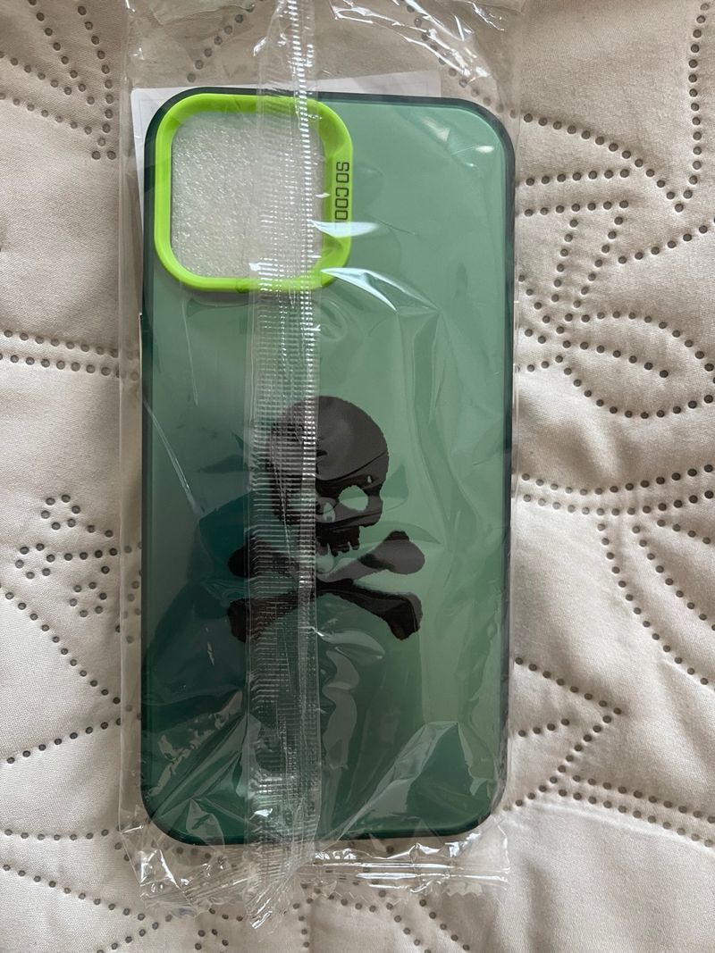 Funda iPhone 12 Pro Max a estrenar
