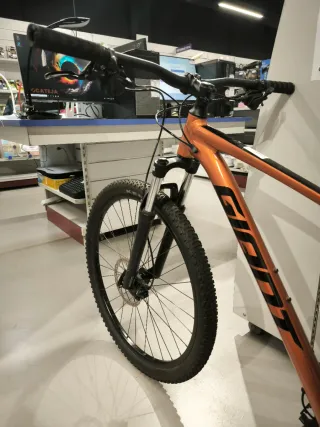 Bicicleta Montaña Giant Talon 29
