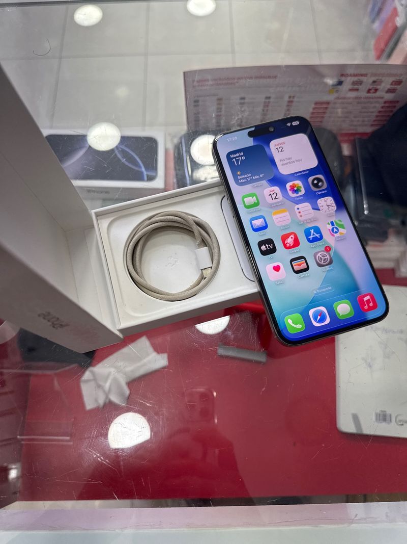 iPhone 15 Pro Max 256GB Batería 90%