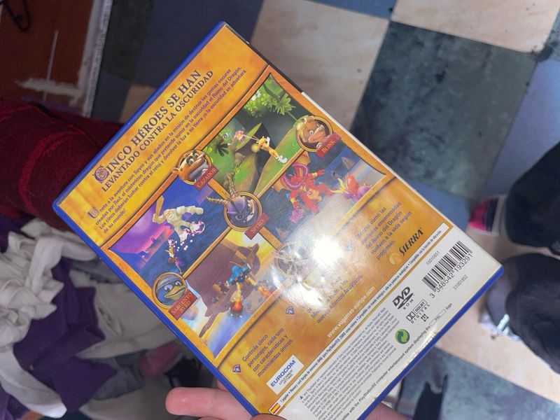 Spyro: A Hero's Tail PS2 afbeelding 2
