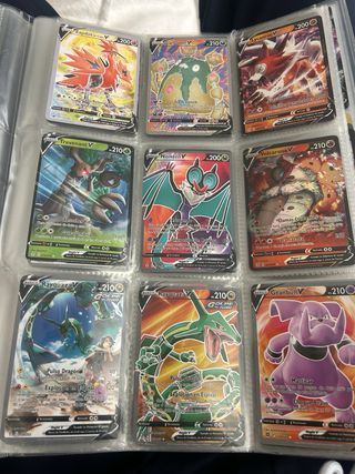 Lote de cartas Pokémon V