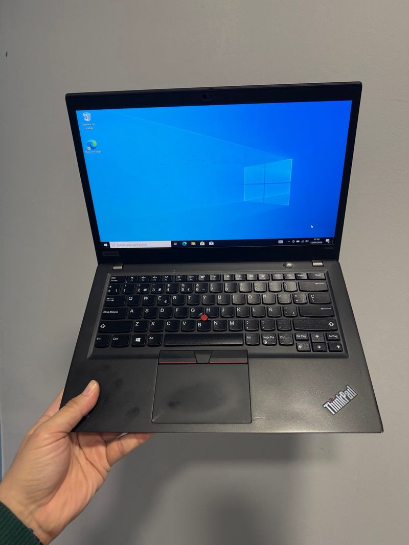 Portátil Lenovo T490s Negro/Gris