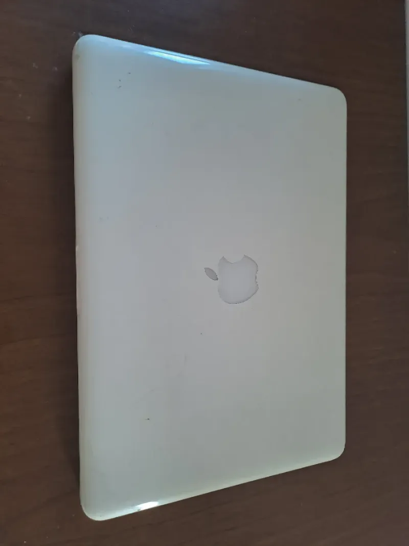 MacBook A1342 no probado afbeelding 4