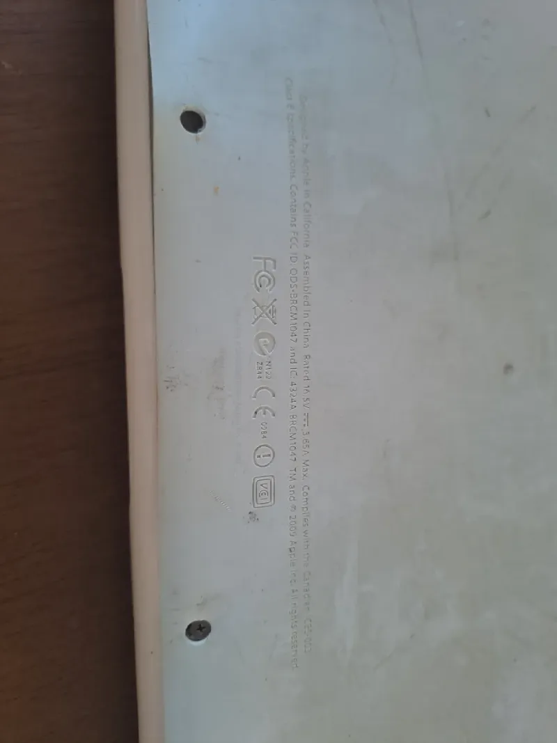 MacBook A1342 no probado afbeelding 6