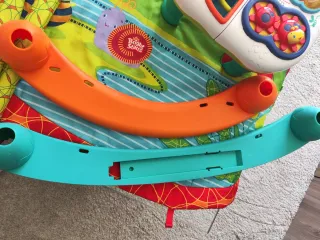 Gimnasio Bebé con Mesa Musical