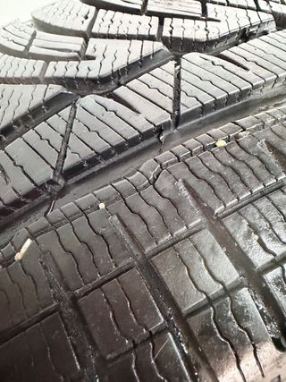 LLANTAS VW CADIZ 19 ORIGINALES CON NEUMÁTICOS