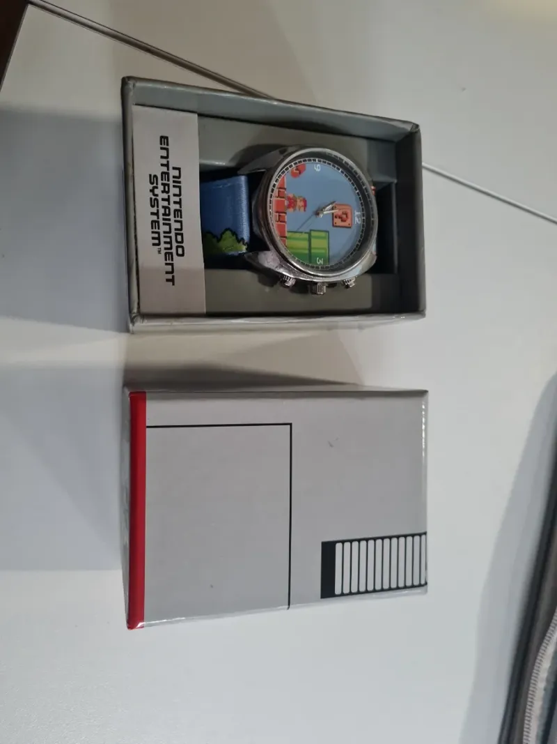 Reloj Nintendo Super Mario NES afbeelding 5