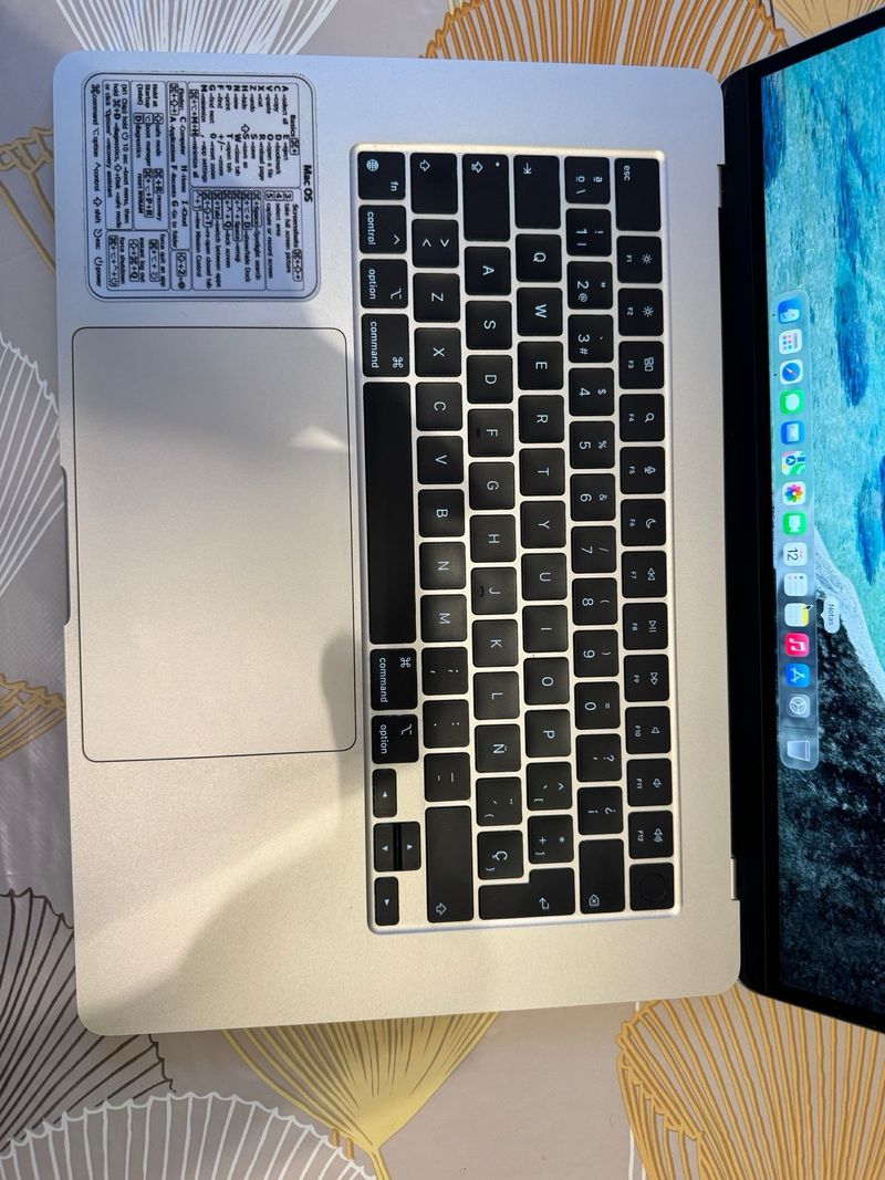 MacBook Air 15” M2 Plata afbeelding 3