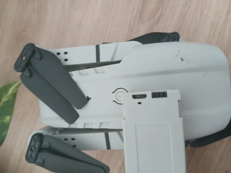 Dron con cámara gris afbeelding 7