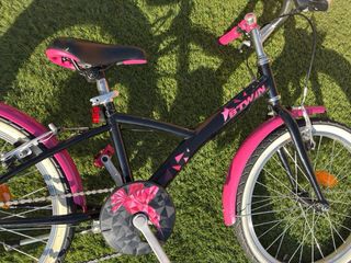Bicicleta B-Twin Rosa Infantil
