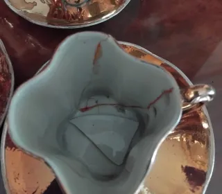 Juego de café porcelana dorada