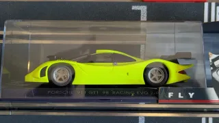 Porsche 911 GT1 98 Racing Fly