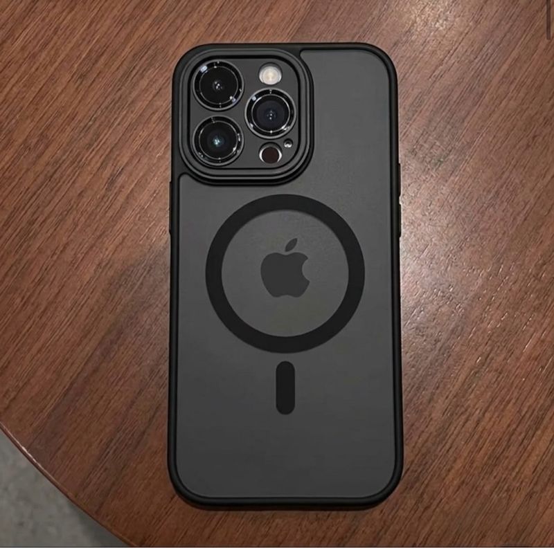 Funda iPhone 13 Pro Negra MagSafe