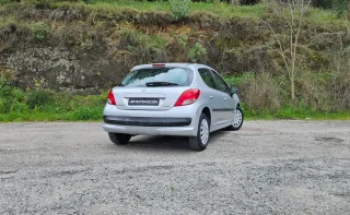 Peugeot 207 2009