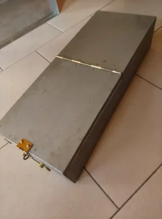 Cassetta sicurezza cavo vintage