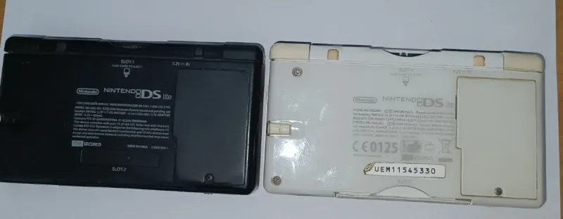 Nintendo DS Lite Rojo y Beige afbeelding 3