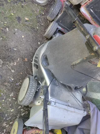 Cortacésped Toro ,Honda Viking ,Stihl