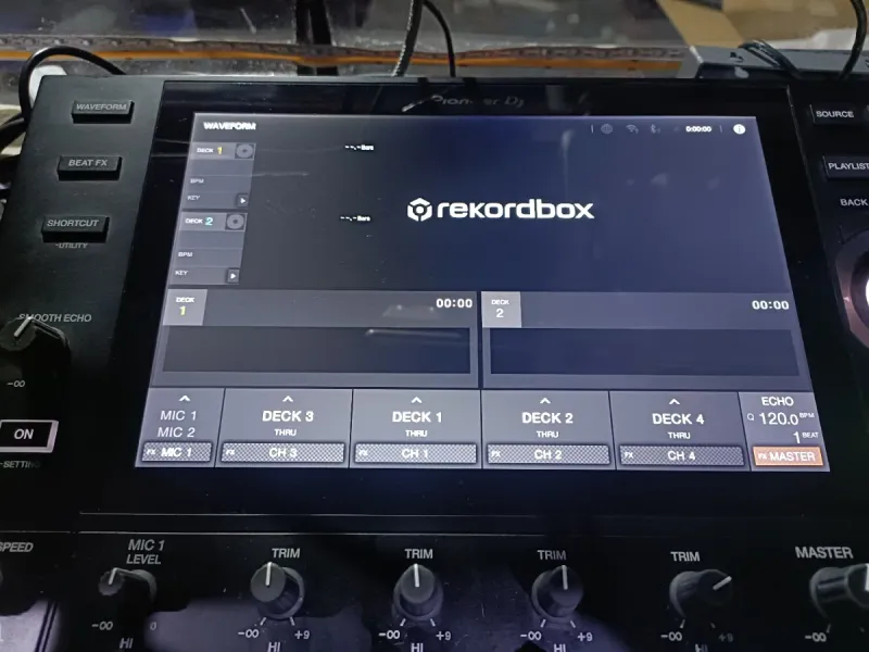 Controladora DJ Pioneer Opus Quad afbeelding 2