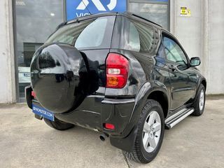 Toyota RAV4 2.0 D4D Luna