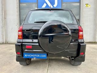 Toyota RAV4 2.0 D4D Luna