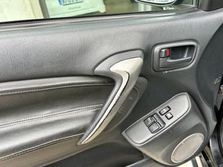 Toyota RAV4 2.0 D4D Luna