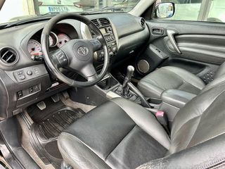Toyota RAV4 2.0 D4D Luna