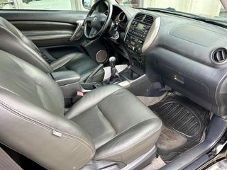 Toyota RAV4 2.0 D4D Luna